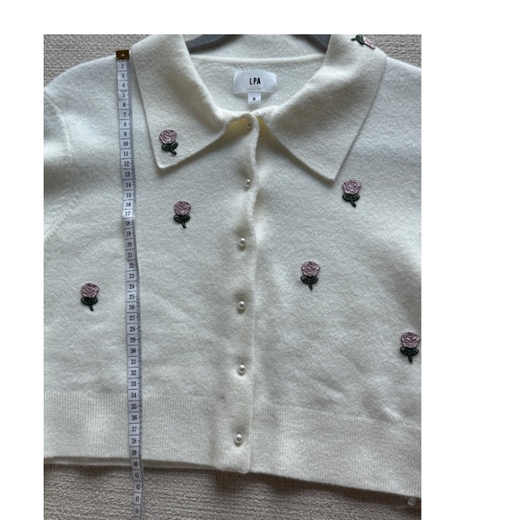 LPA White Floral Cropped Cardigan Size Small- matching NWT dress in storefront - Picture 6 of 16